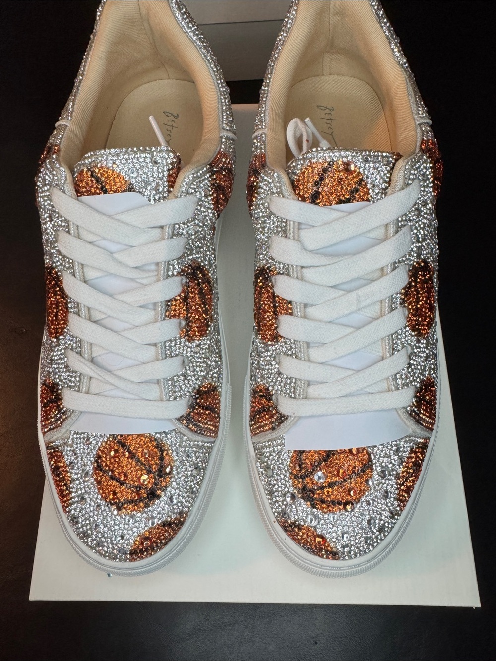 BRAND NEW- SIDNY BASKETBALL Betsey Johnson w/ Box Women’s 10